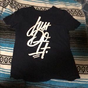 Nike tee